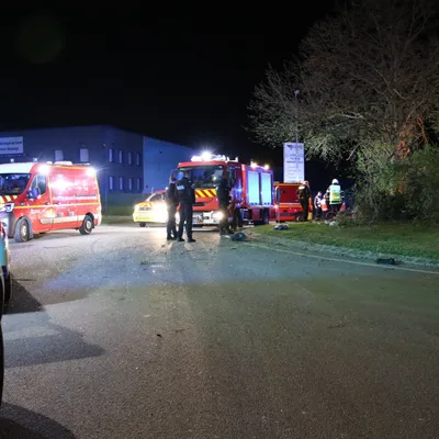 Plusieurs tonneaux dans la nuit à Nabringhen : deux hommes à...