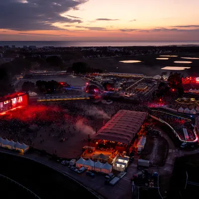 Bob Sinclar avec B2b Paloma, Purple Disco Machine... Grosse...