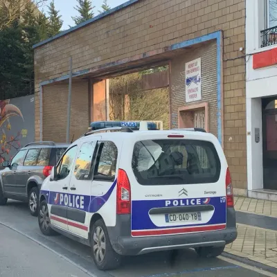 Calais : l'ancienne usine Brampton s'embrase