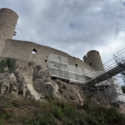 Un chantier d’insertion au château d’Andlau