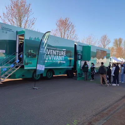 Orientation : le camion « L’Aventure du Vivant » passe par le Gard...