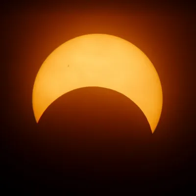 Une éclipse solaire quasi totale prévue cet été !