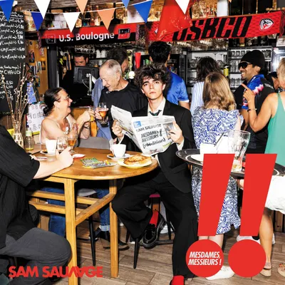 Sam Sauvage met un café de Boulogne sur la pochette de son album