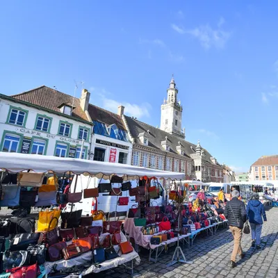 Plus Beau Marché de France : Hesdin-la-Forêt encore en lice !