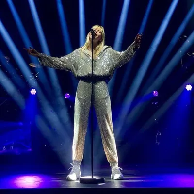 Bientôt une collab entre Angèle et Justice !