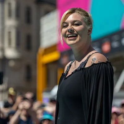 La Nordiste Louane va sortir un nouvel album
