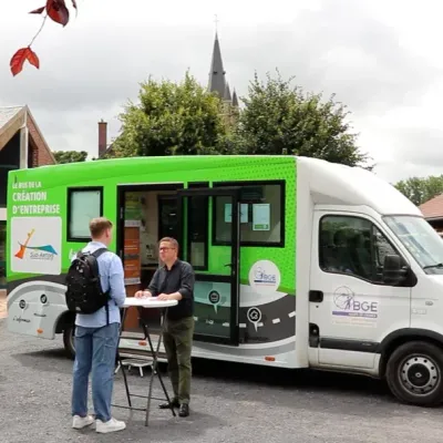 Le bus de la création d'entreprise de retour en métropole lilloise