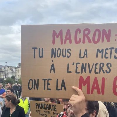 Manifestations interdites : le bras de fer se poursuit