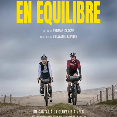 D'Aurillac aux Alpes, une aventure philosophique filmée à vélo