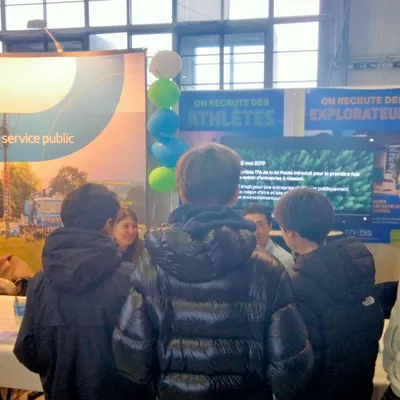 Forum des métiers : 4e et 3e en quête d'orientation à Brive