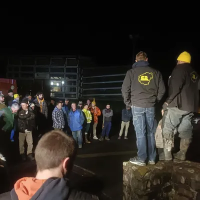 " Il faut arrêter les conneries " : action coup de poing des...