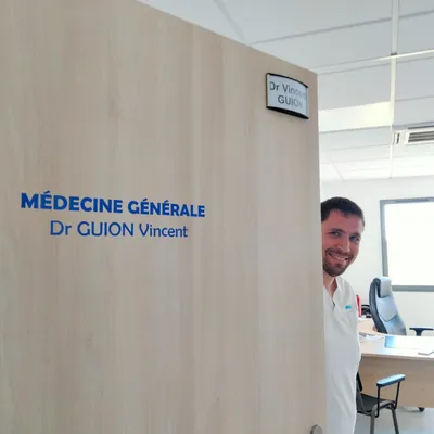 Le Docteur Vincent Guion rouvre ses consultations à Saint-Chély...