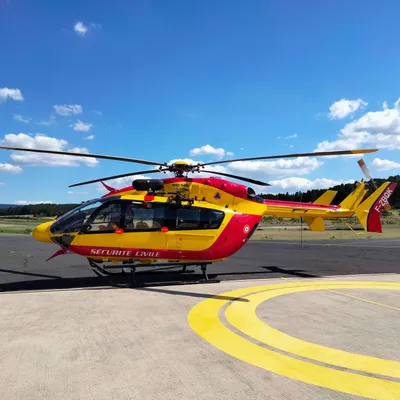 Avec trois interventions par jour en été, le Dragon 48 est un engin...