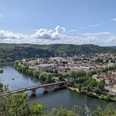Cahors : un homme disparait dans le Lot, les pompiers le repêche...
