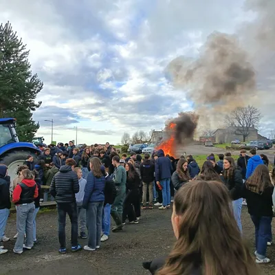 Aurillac : les élèves du lycée agricole soutiennent les éleveurs