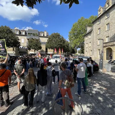 Brive : les lycéens dans la rue, l'État répond