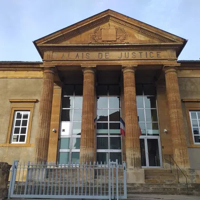 L'escroc qui se faisait passer pour le commissaire condamné à 18...