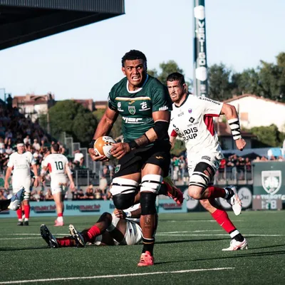 US Montauban : Vaiolini Ekuasi, la puissance venue du Super Rugby,...