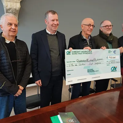 Cahors : le Crédit Agricole apporte 40 000€ au pont Valentré