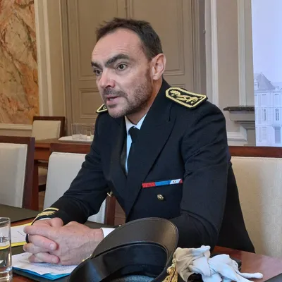 "Ni tatillon ni technocratique" : le nouveau préfet de...