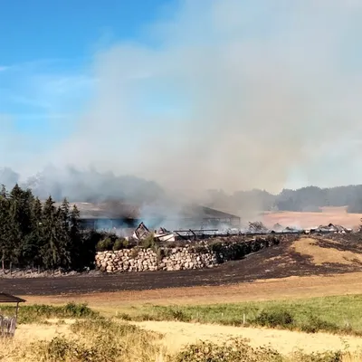 Incendie au Nayrac : un bâtiment détruit