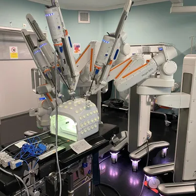 Cahors : les premières opérations du robot chirurgical sont lancées