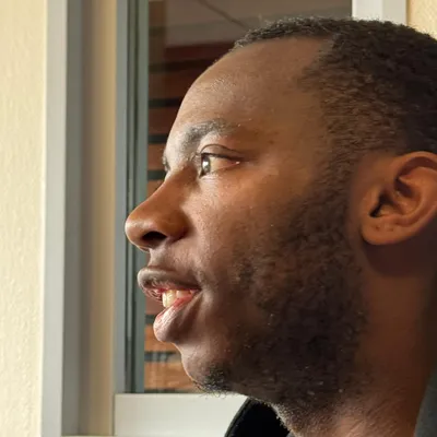 Kenny Nagera en plein bonheur dans le Club Sang et Or