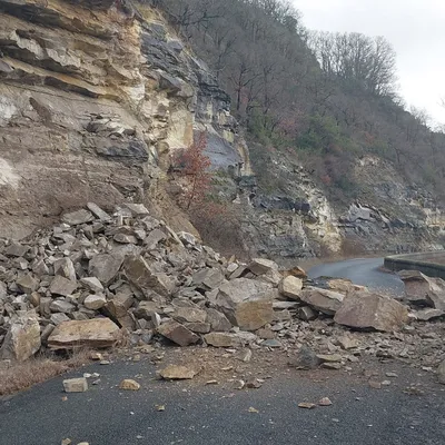 Lot : la RD9 fermée après un éboulement à Crayssac