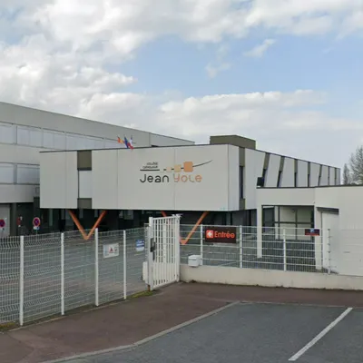 Les Herbiers : un collégien de 13 ans meurt après une chute dans...