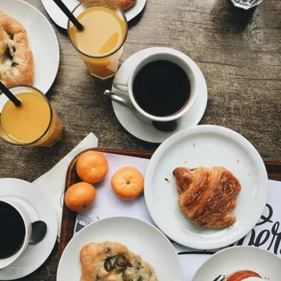 Petit-déjeuner : est-il vraiment obligatoire de manger le matin ?