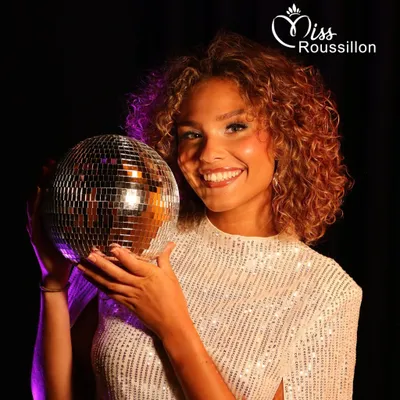 La Miss du Jour : Clémence Marie, 18ans, veut devenir institutrice...