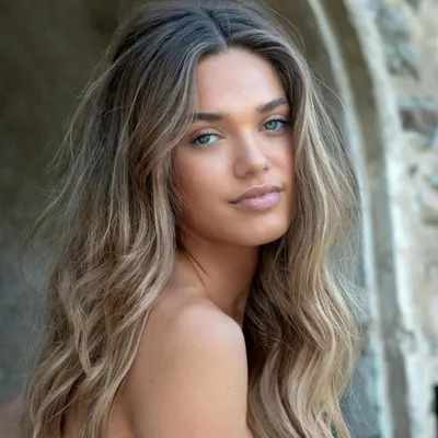 Miss France : Déborah, Miss Roussillon favorite des pronostics ! 