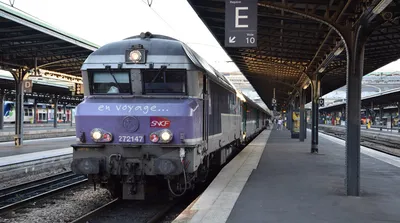 Train Paris-Clermont : Jean Castex promet un plan de régénération