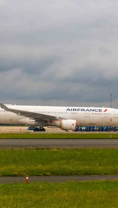 Les prix des vols augmentent pour certaines destinations en raison...