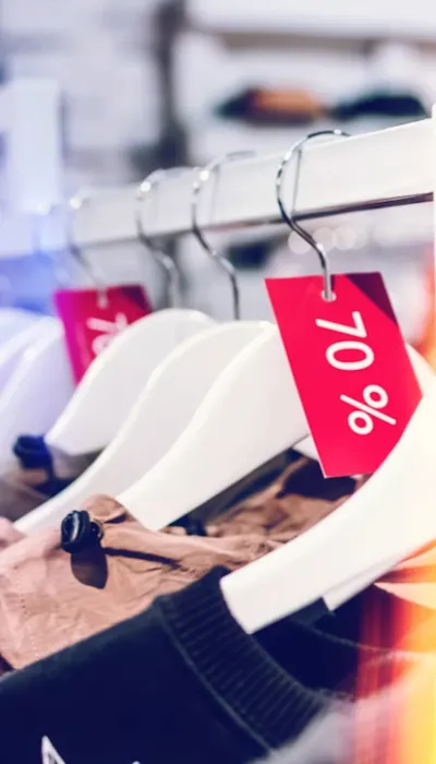 Coup d'envoi des soldes d'été 2026 dans une ambiance caniculaire