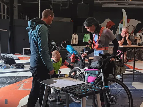 Enfourchez vos vélos, destination Amsterdam !