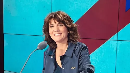 Nouvelle idylle pour Estelle Denis