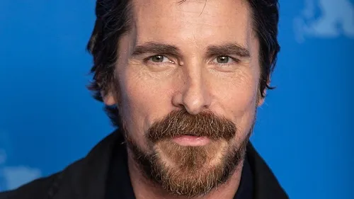 Christian Bale s’investit pour les enfants placés