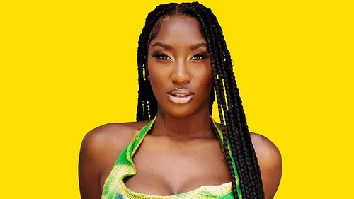 Aya Nakumara célibataire