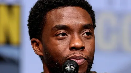 Chadwick Boseman possède son étoile à Hollywood 