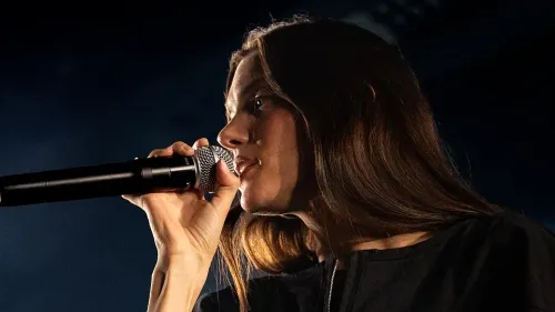 Charlotte Cardin annonce un nouveau single