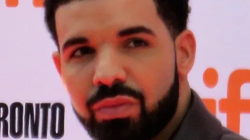 Drake annonce deux concerts à Paris à la rentrée !