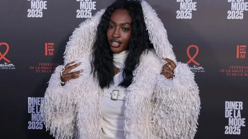 Ebony victime de racisme en plein concert !