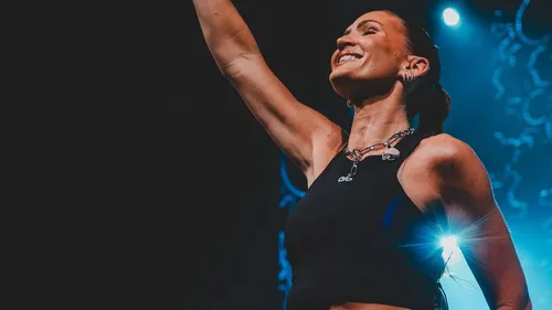 Vitaa annonce une pause dans sa carrière !