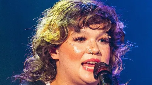 Lola Young donne de ses nouvelles !