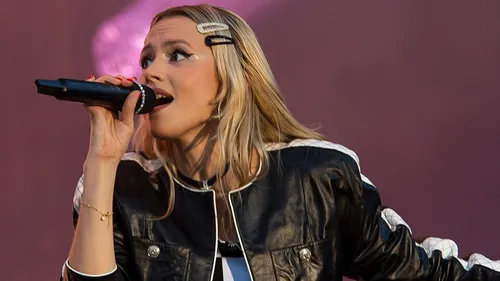 Angèle confirme son retour ! 