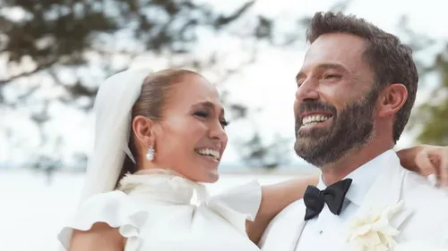 Un couple récemment séparé, vu à nouveau ensemble