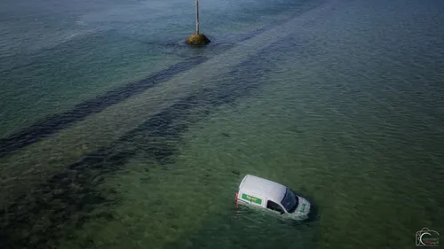 Vendée : une voiture piégée par la marée montante sur le passage du...