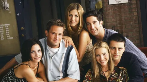 Des scénarios de Friends retrouvés dans une poubelle ont fait...