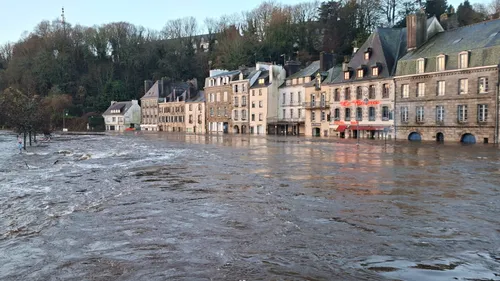 Tempête Ingrid en Bretagne : des vigilances toujours en cours et...